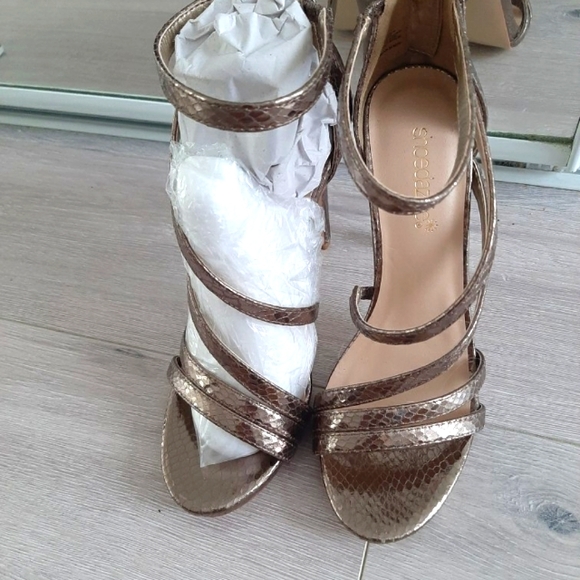 Heels sandals - Picture 1 of 4